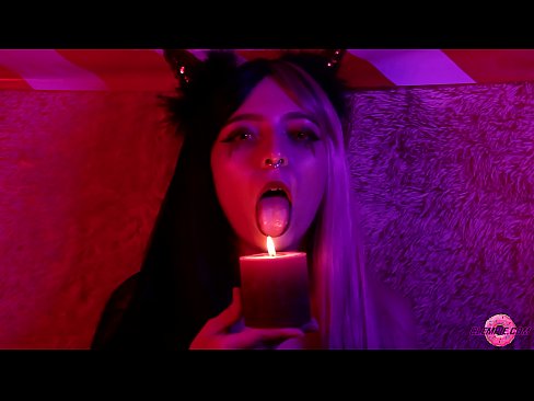 ❤️ Mamada apaixonada de Sexy Succubus con satisfacción bucal ❤ Vídeo anal en nós ️❤